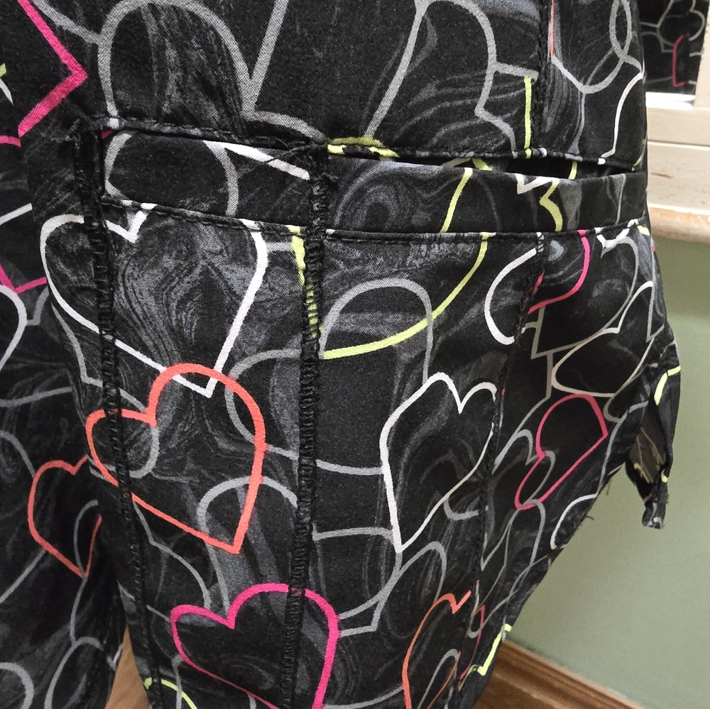 Cherokee Infinity Heart Patterned Black Scrub Top - image 5